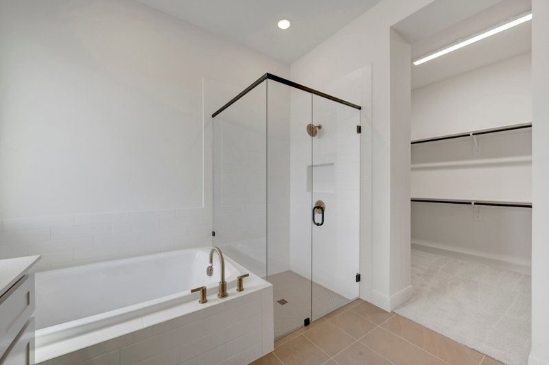 Owner's Bath