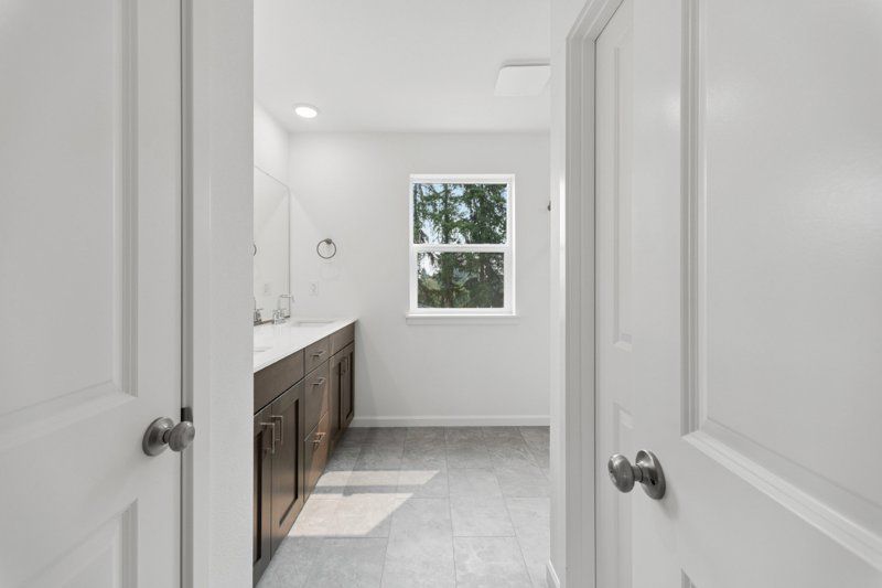 Owner's Bath