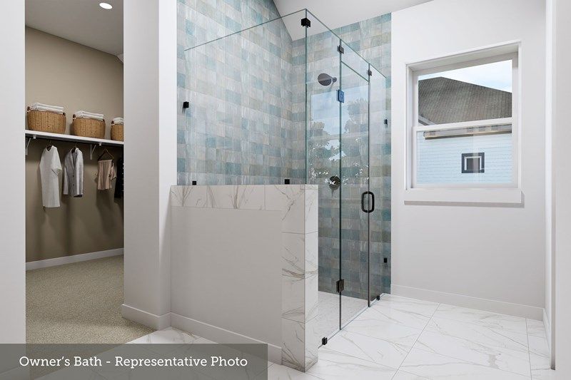 the Lantana - Owner's Bath