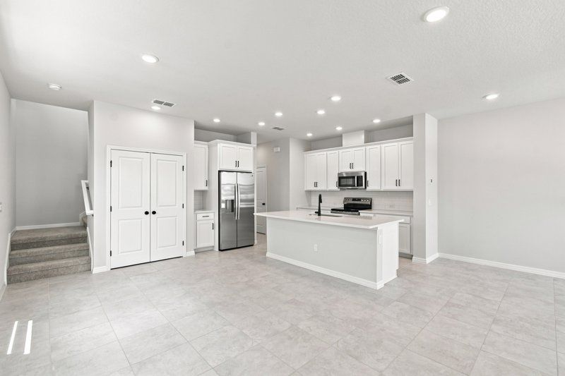 Palmeras at Crossprairie - The Palms Collection: Saint Cloud, Florida - David Weekley Homes