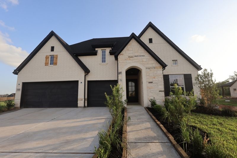 Birkshire - Sienna - Parkview Collection: Missouri City, Texas - David Weekley Homes