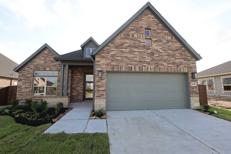 Periwinkle - Beacon Point at Lago Mar - Retreat Collection: Texas City, Texas - David Weekley Homes