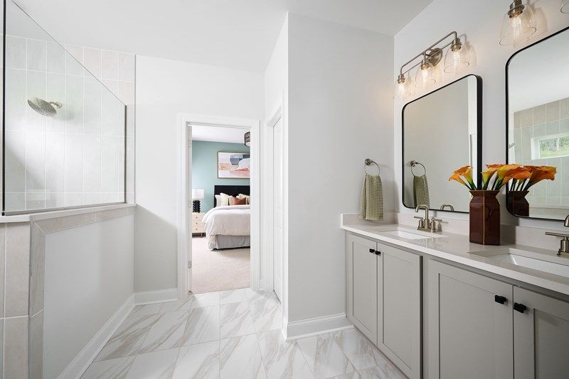 The Percy - Owner's Bath