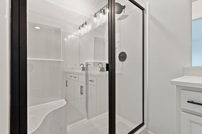 Owner's Bath