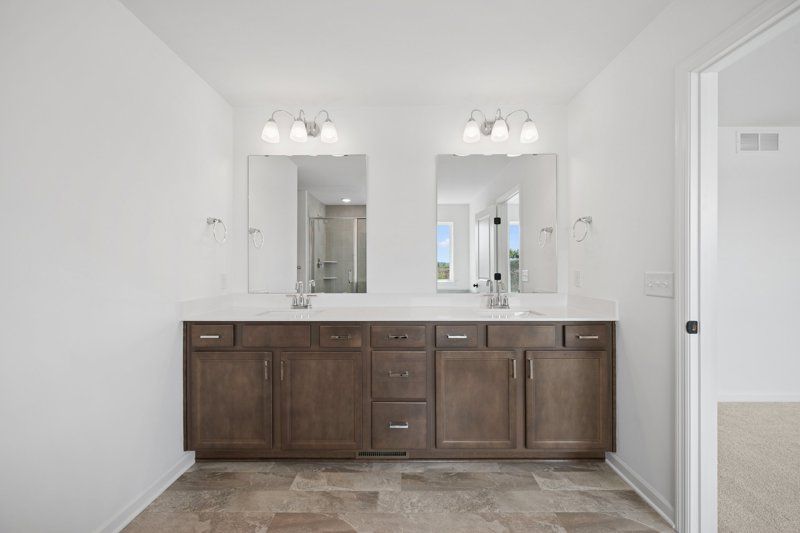 Owner's Bath