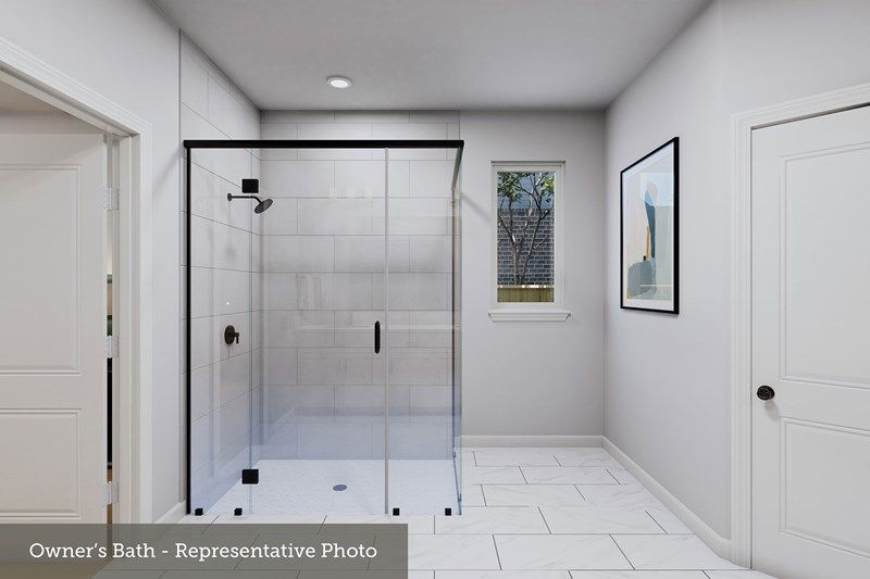 The Castanie - Owner's Bath