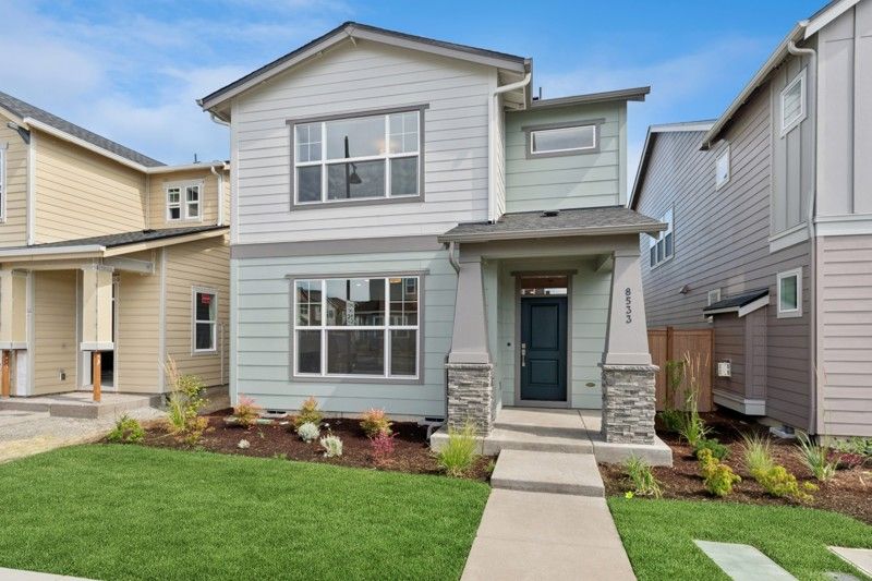 Northport II - Reed's Crossing - The Enclave Series: Hillsboro, Oregon - David Weekley Homes