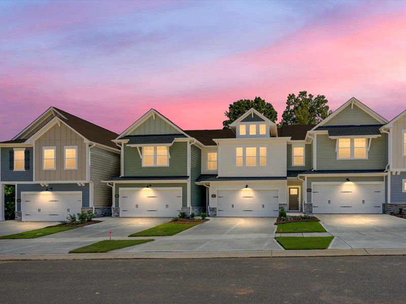 Thornhurst II - Westview Towns: Waxhaw, North Carolina - David Weekley Homes