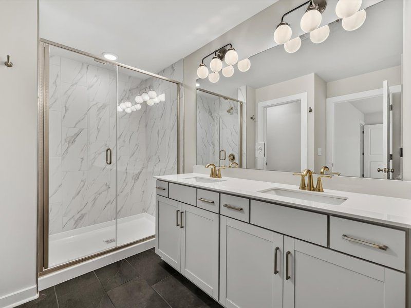 Owner's Bath