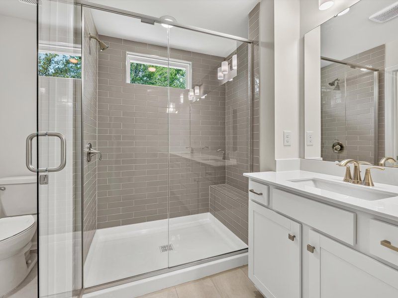 Owner's Bath
