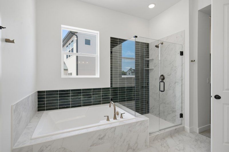 Owner's Bath