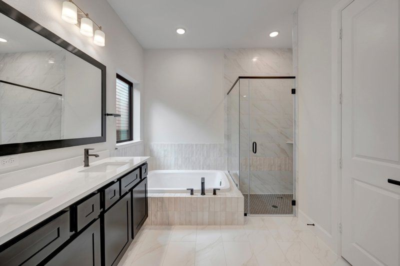 Owner's Bath