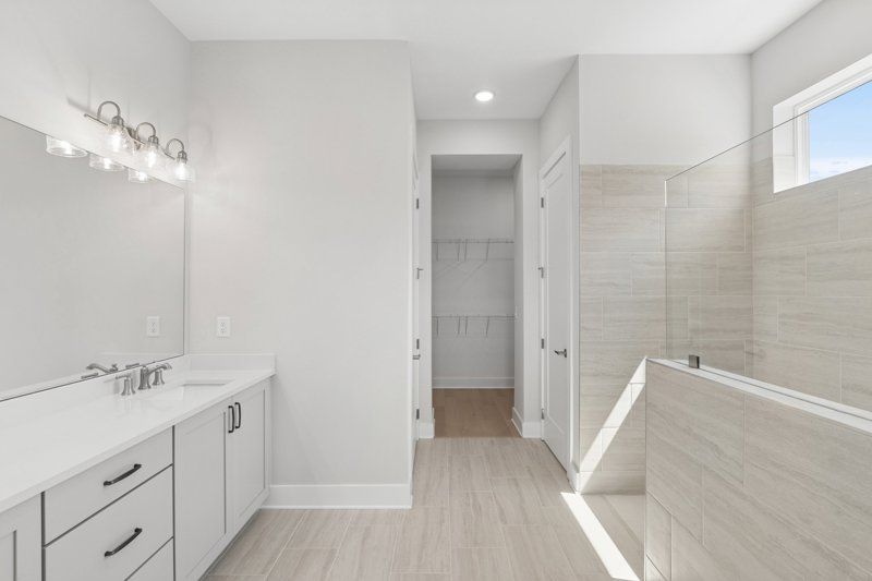 Owner's Bath