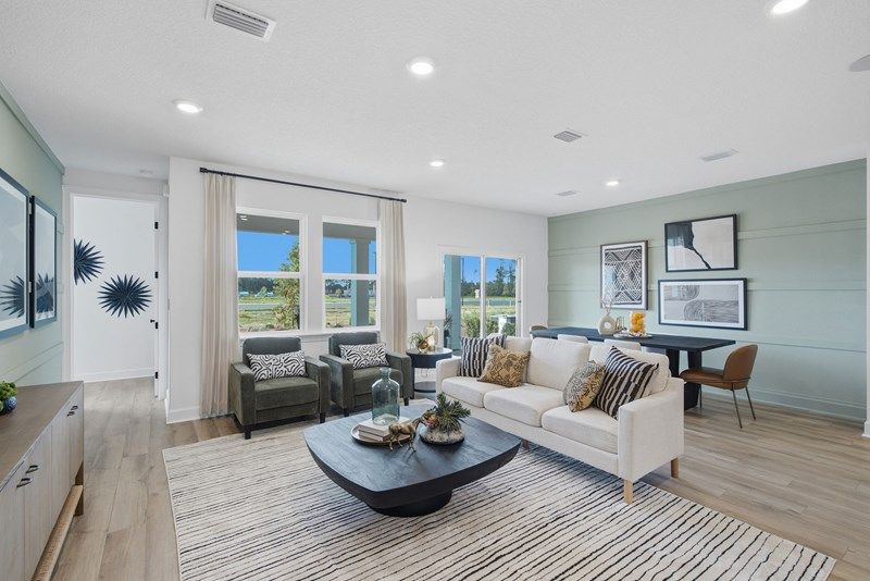 The Rosette - Family Room