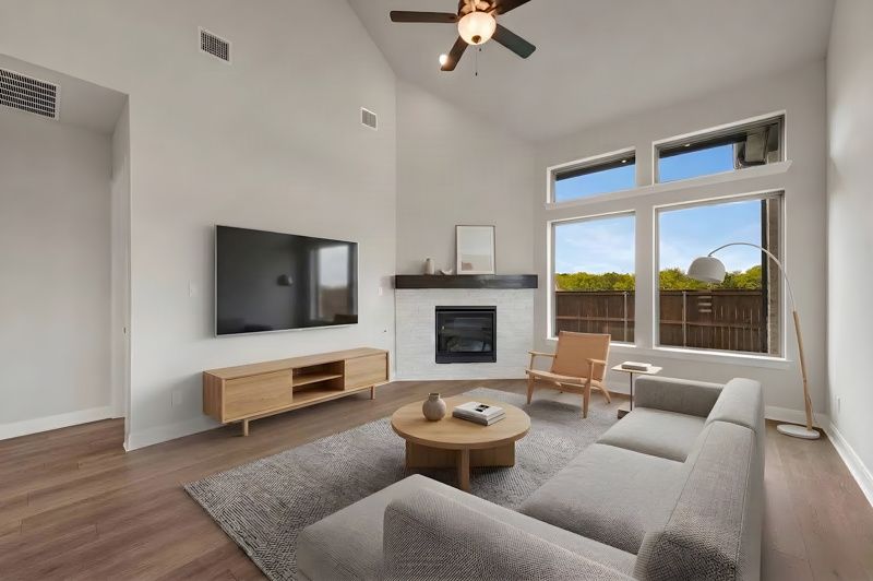 Mustang Lakes por David Weekley Homes en Dallas Texas