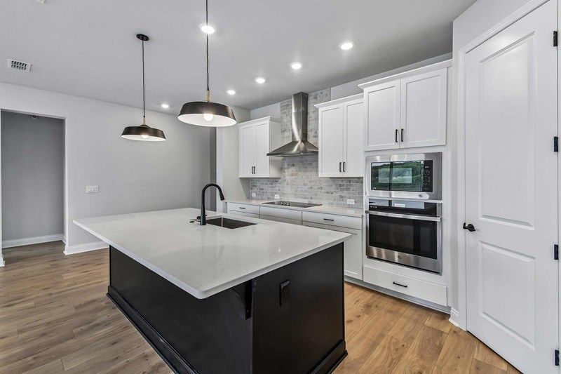 The Collins - Kitchen