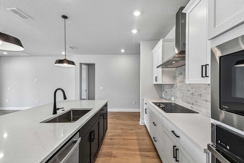 The Collins - Kitchen