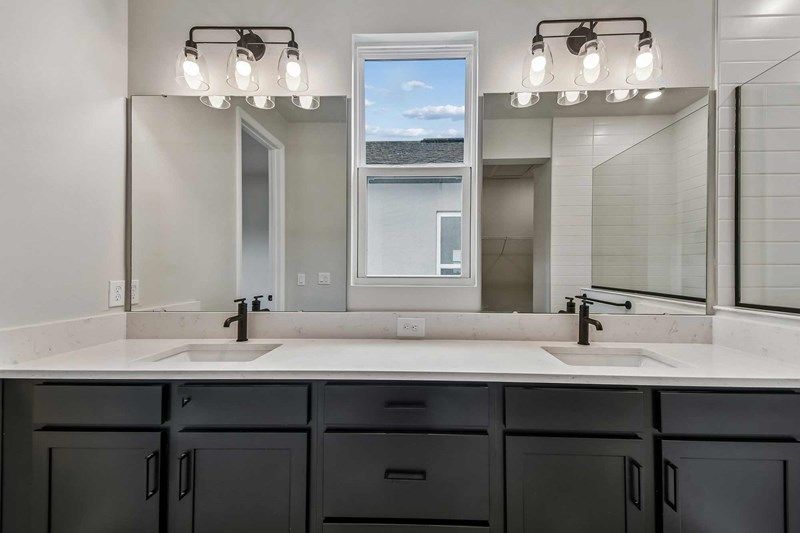 The Collins - Owner's Bath