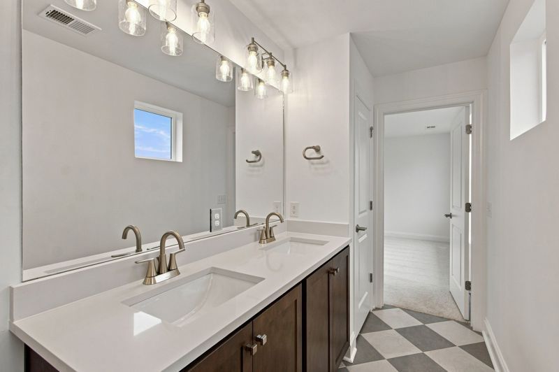 Owner's Bath