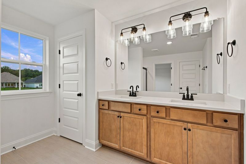 Owner's Bath