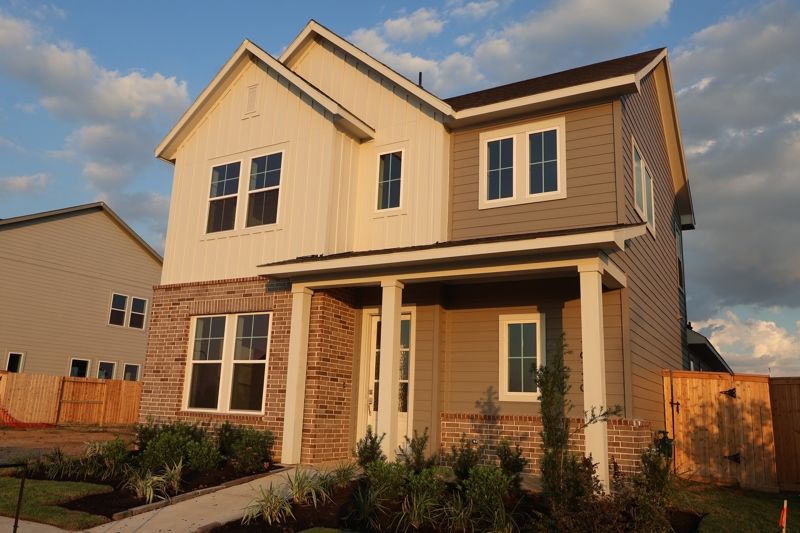 16750 Vibrant Avenue (Melford)