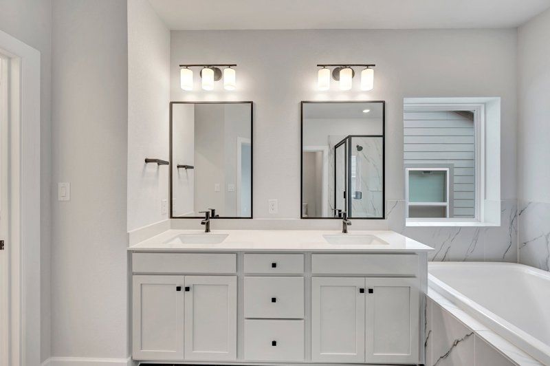 Owner's Bath