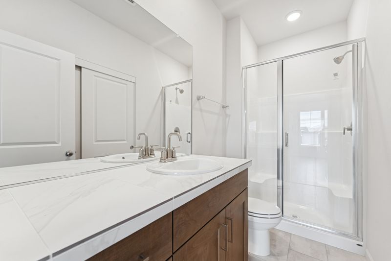 Owner's Bath