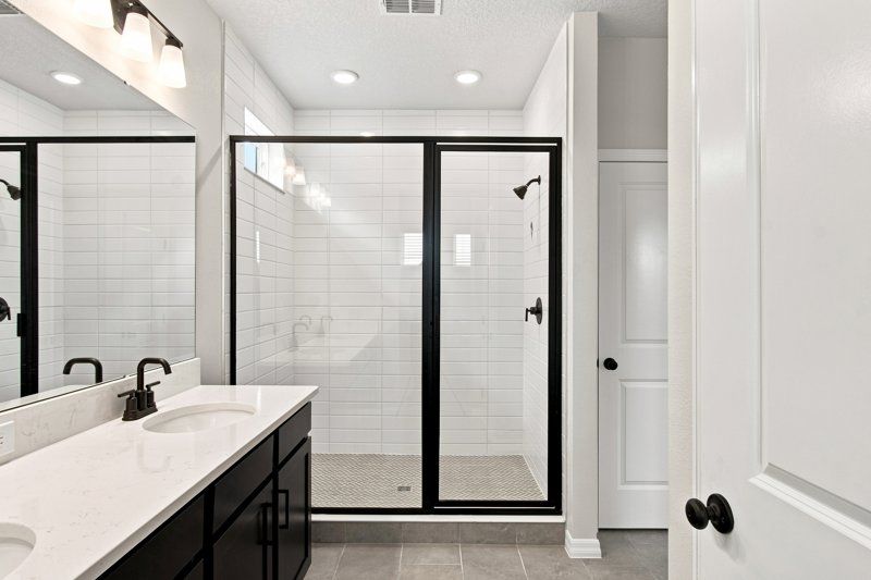 Owner's Bath