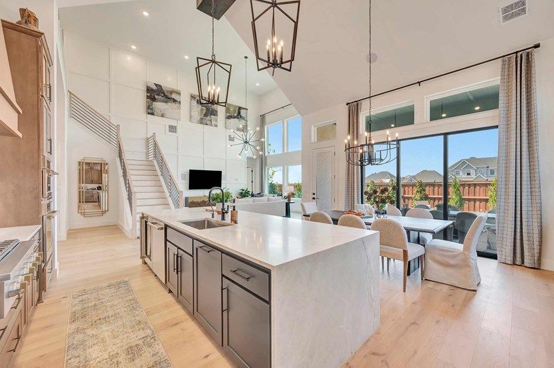 The Derek - Kitchen