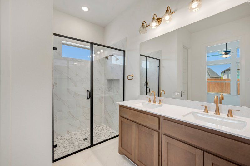 Owner's Bath