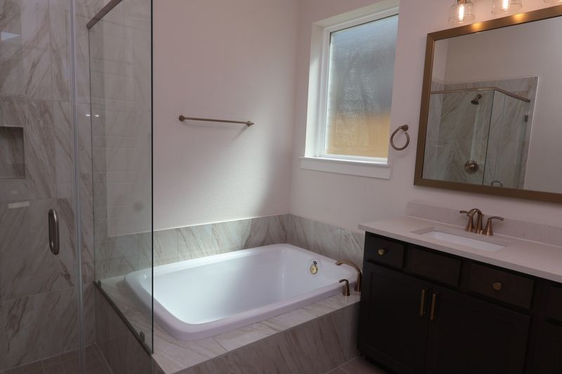 Owner's Bath