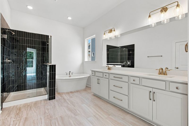 Owner's Bath