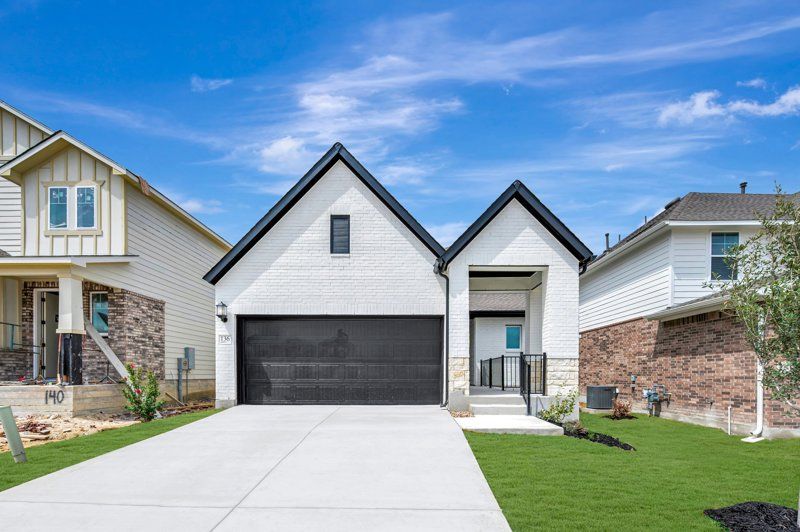 Killeen - Mayfair - Select Garden Series: New Braunfels, Texas - David Weekley Homes