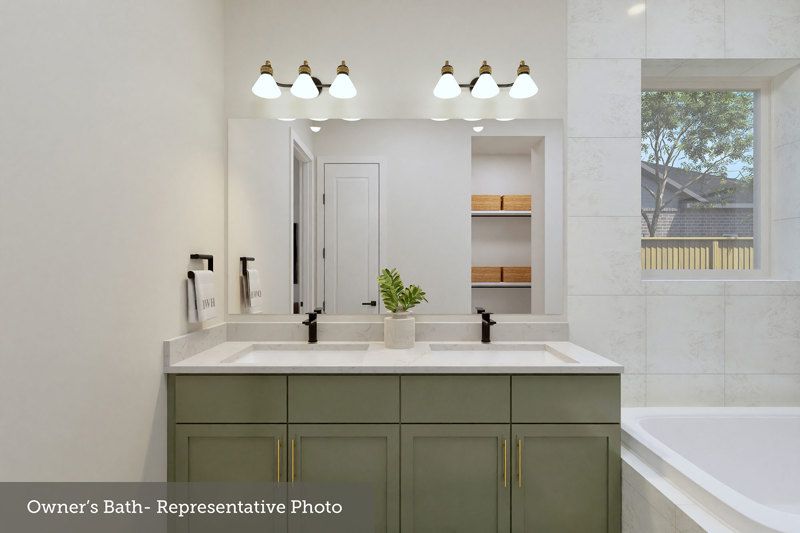 Owner's Bath