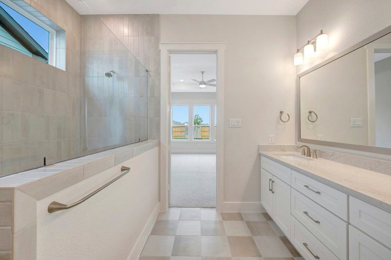 Owner's Bath