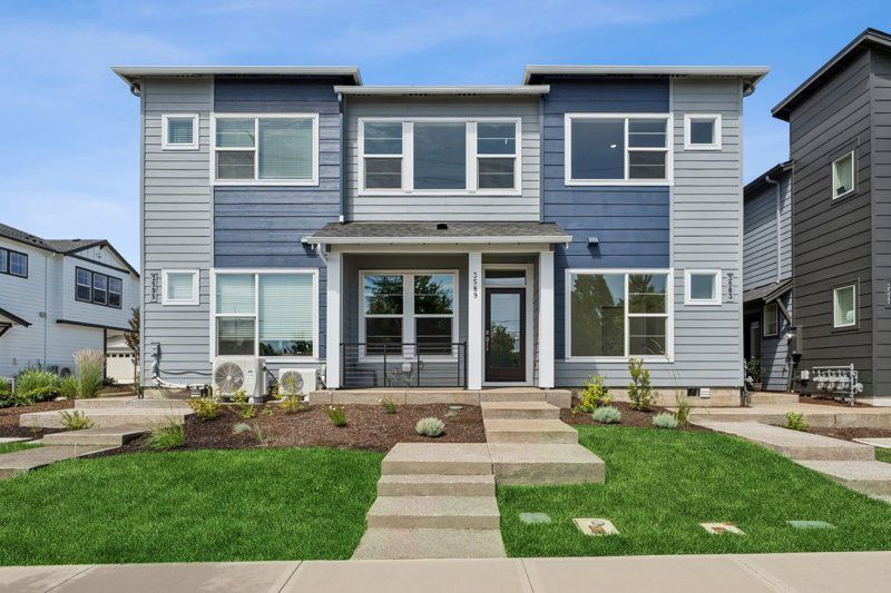 Keniworth - Reed's Crossing - The Bridges Series: Hillsboro, Oregon - David Weekley Homes