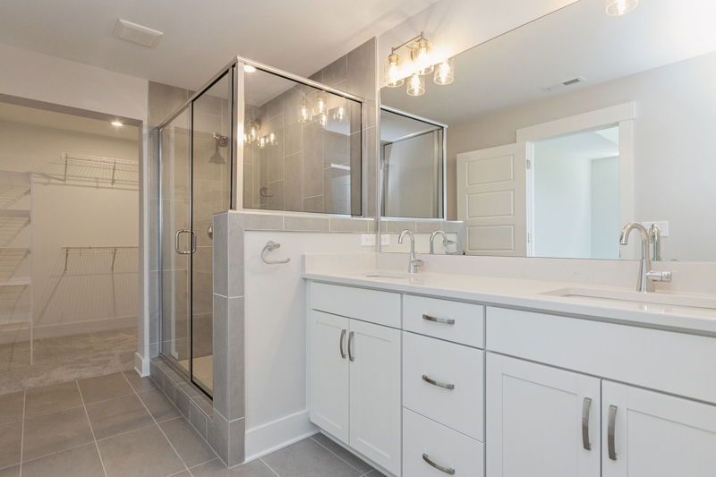 Owner's Bath
