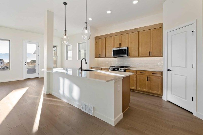 The Halstead - Kitchen
