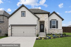 912 Prominence Way (Gladesdale)