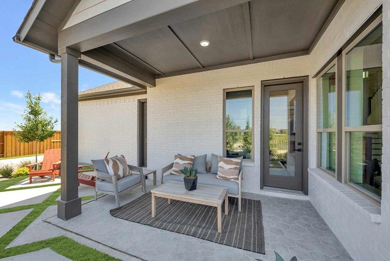 The Ormand - Covered Porch