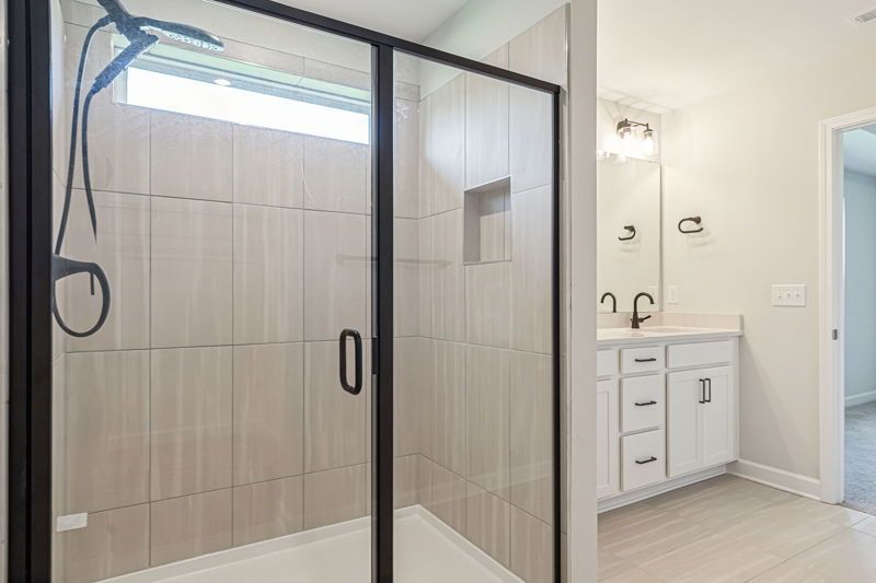 Owner's Bath