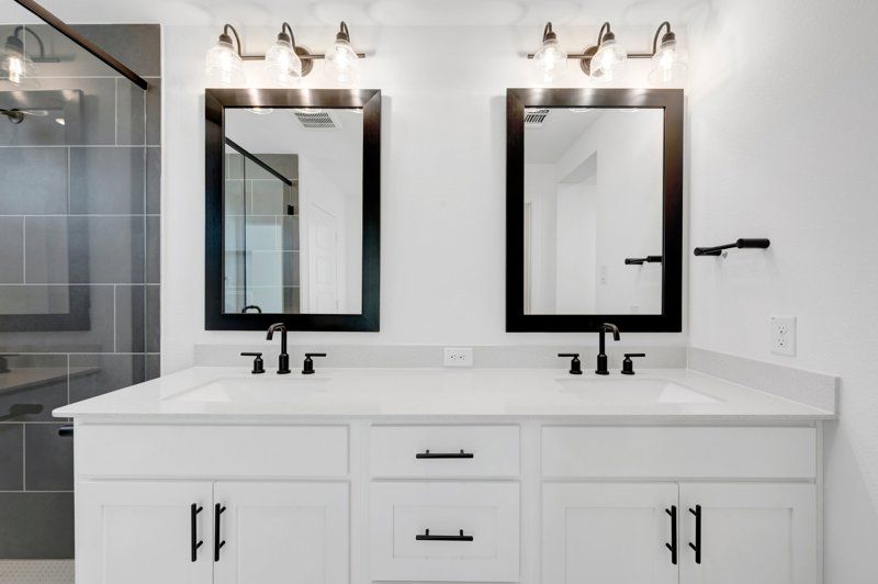 Owner's Bath