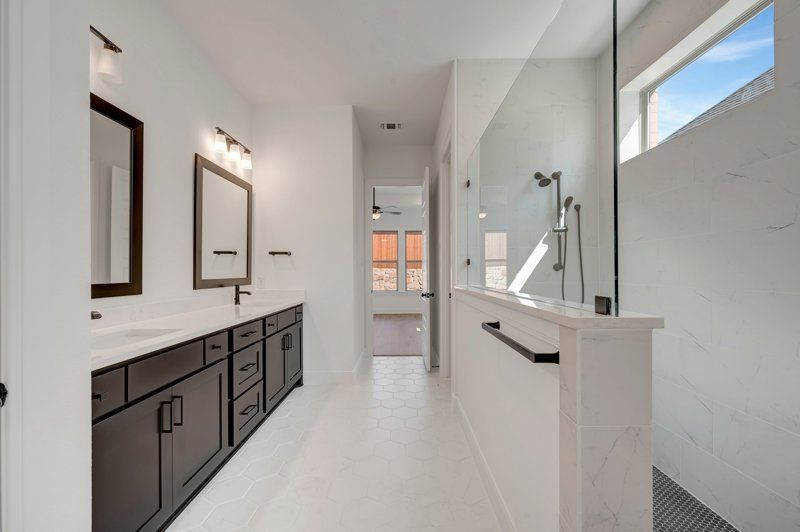 Owner's Bath