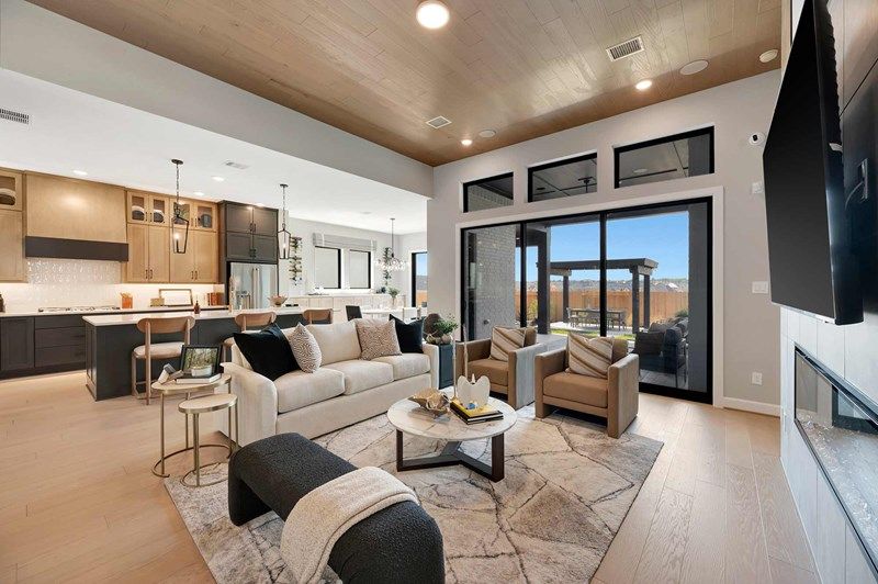 The Presidio - Family Room