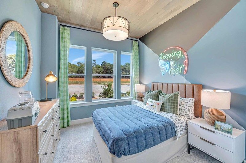 The Conroe - Bedroom