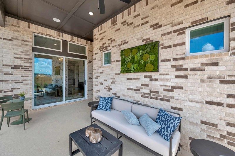 The Conroe - Covered Porch