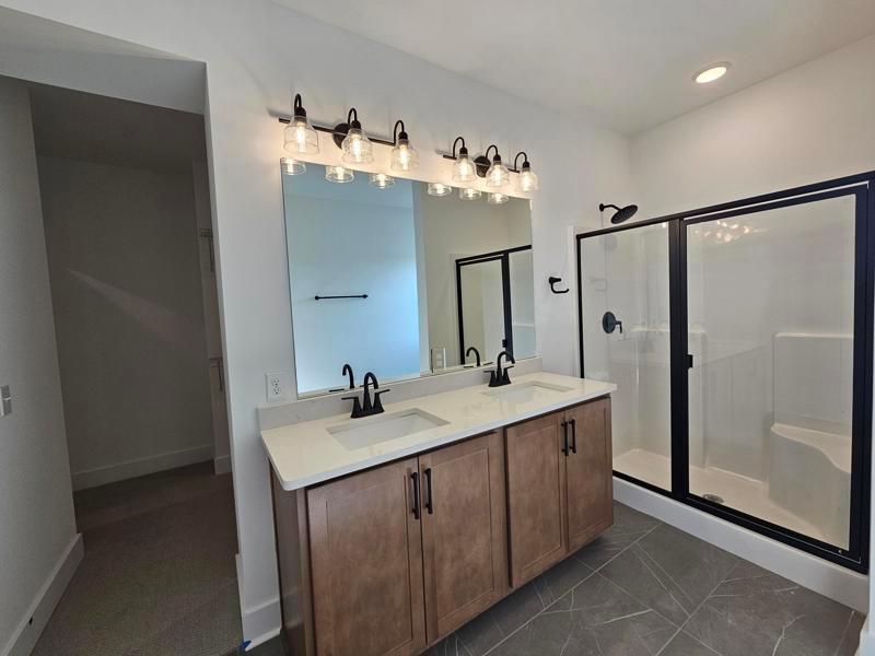 Owner's Bath