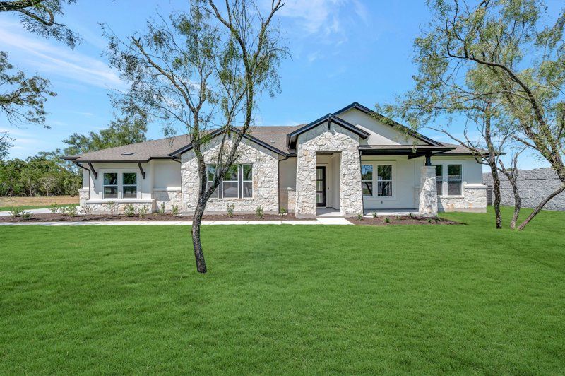 Edwards - Rees Landing Estates: Spicewood, Texas - David Weekley Homes
