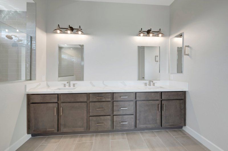 Owner's Bath