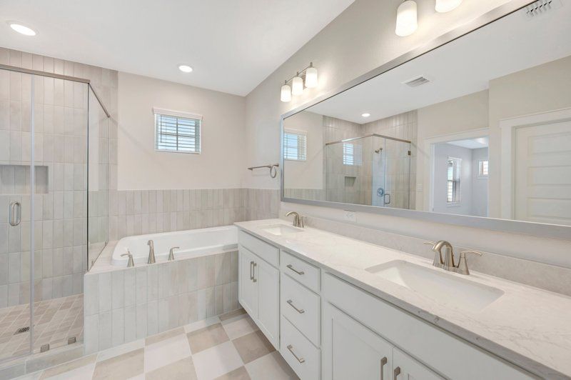 Owner's Bath